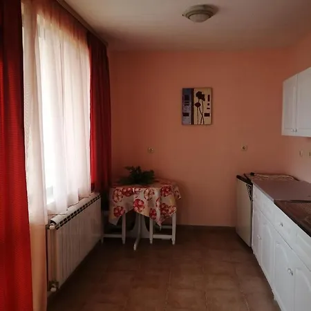 Affittacamere Фамилна Къща Авджиеви
